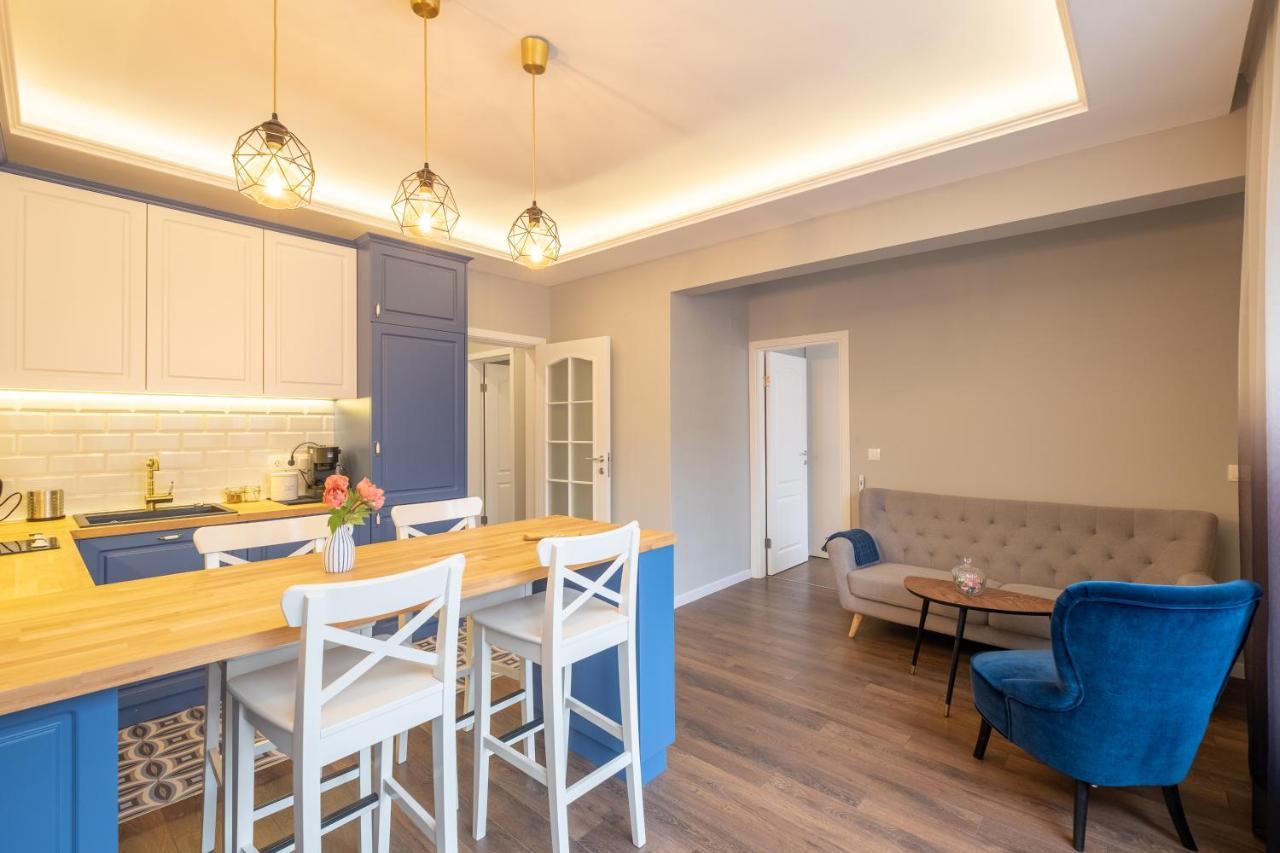 Designer & Cozy 2Bd Flat With A Parking In The City Center By Flat Mаnager София Экстерьер фото